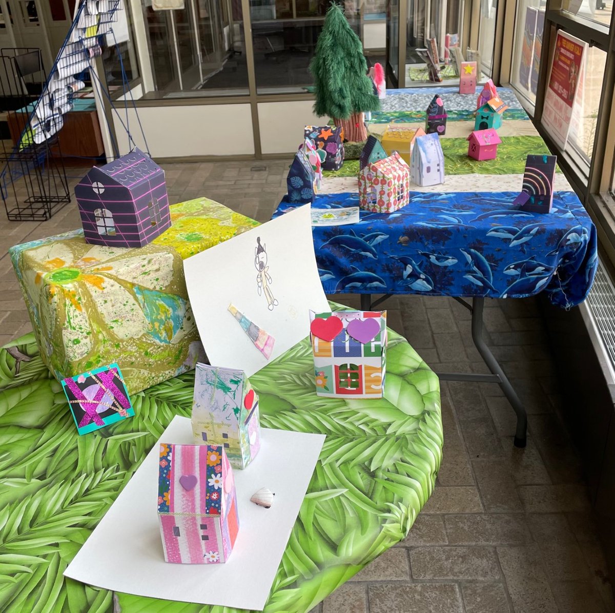chipublib's tweet photo. The final week of #MakeSummerYours is here. 🤯 We've seen many amazing creations this summer, like Lozano Branch's artist village. Lilianna contributed her wooden fairy house furnished with a hand-drawn laptop and TV. 🧚‍♀️ What a magical way to #StartWithArt! https://t.co/w3cdqxE3gY