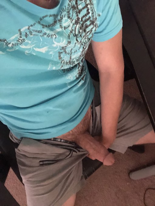 https://t.co/kaMdehiPhX HAPPY FRIDAY THE 13th. The next 10 subs get 30% off. https://t.co/hEO6fbzsqI