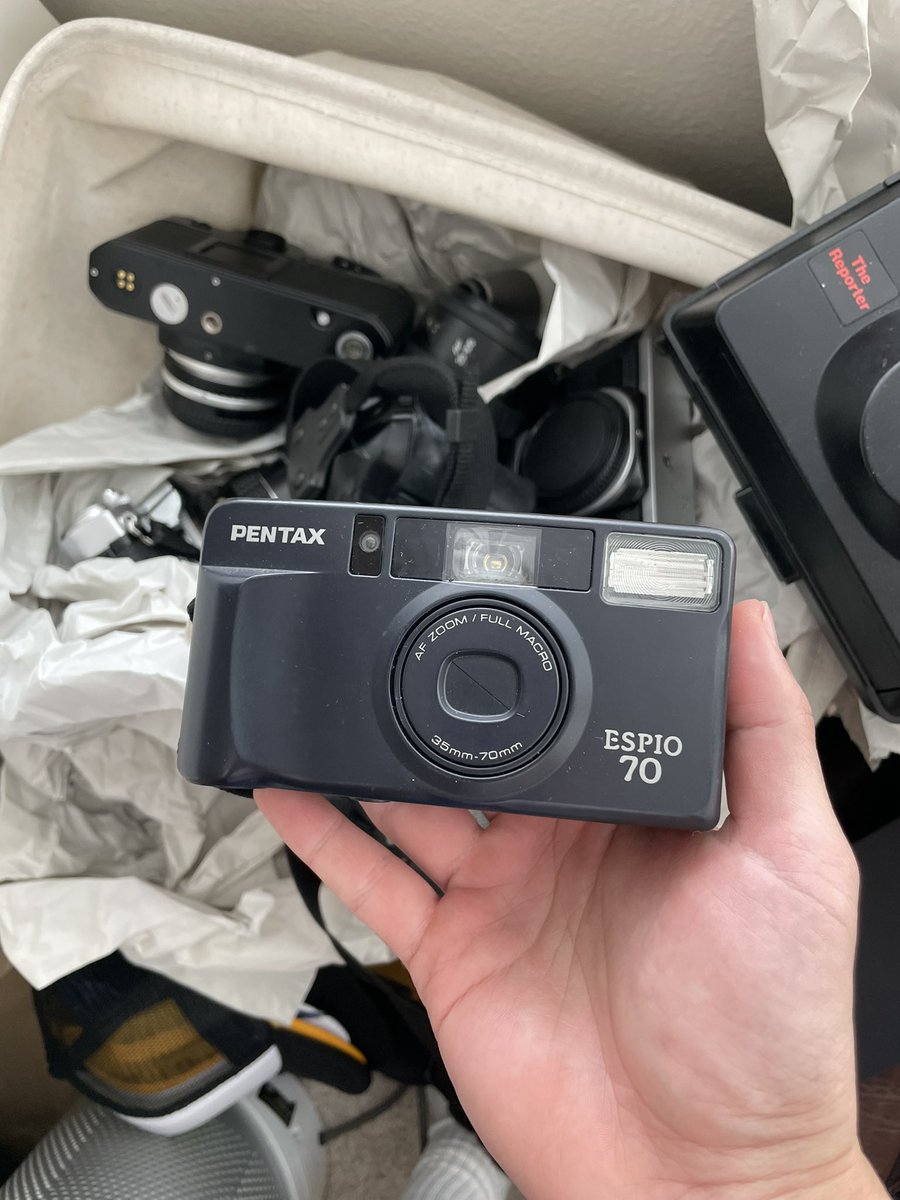 8K8 tweet media