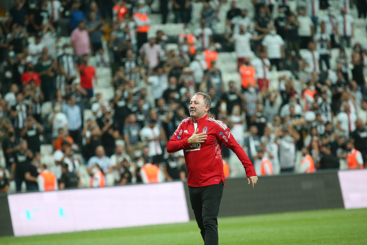 Besiktas's tweet photo. 💪 Ali Rıza Sergen Yalçın 

#BoğazınKartalı https://t.co/8jMyzwil8e