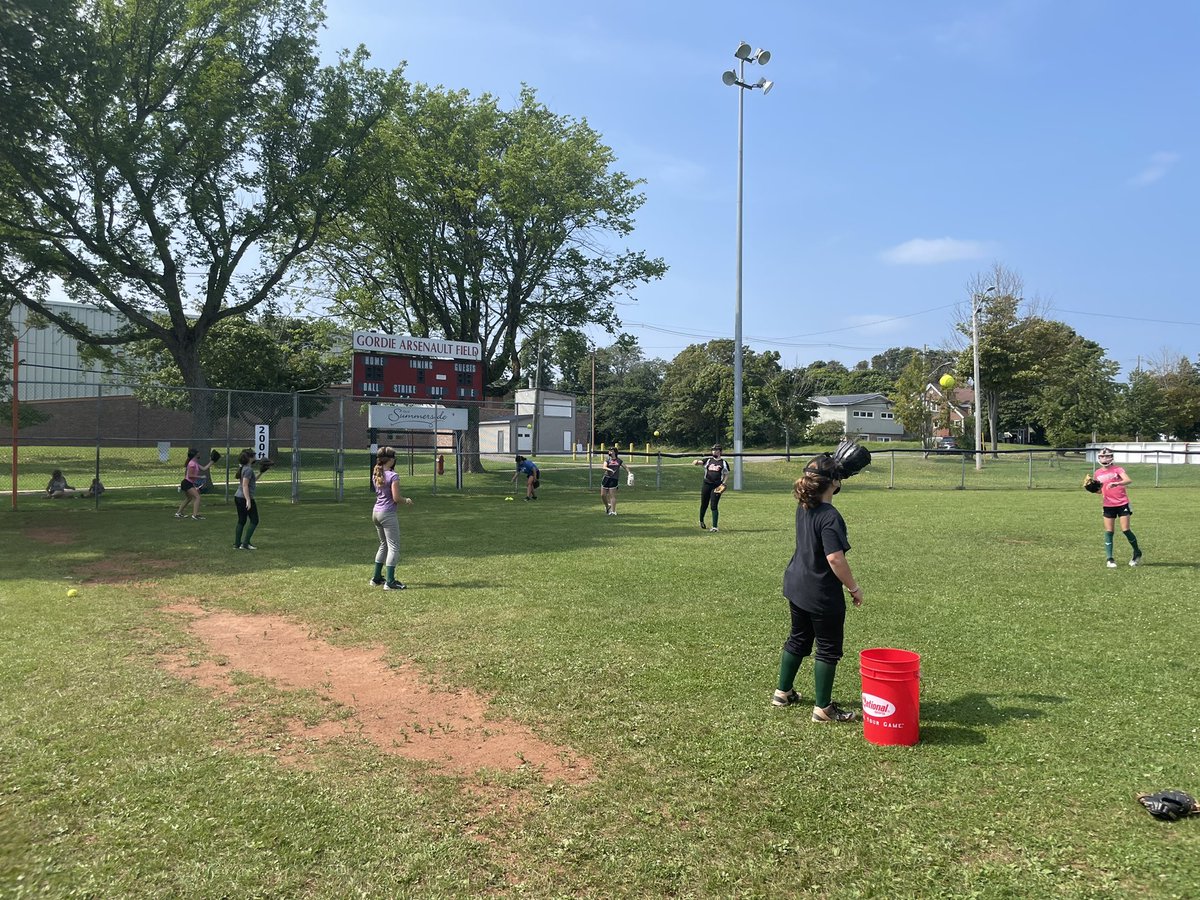 Softball PEI tweet media