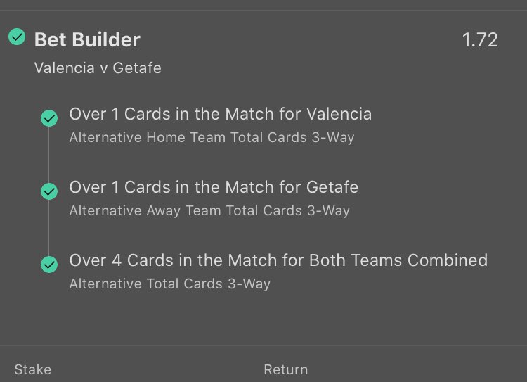 Orsato_'s tweet photo. First half winner here @ 1,72 ✅. Who was on? ❤️ (the game had 8 yellow cards and 2 red cards, including a red card 3 minutes in). https://t.co/420UOVZ8QQ