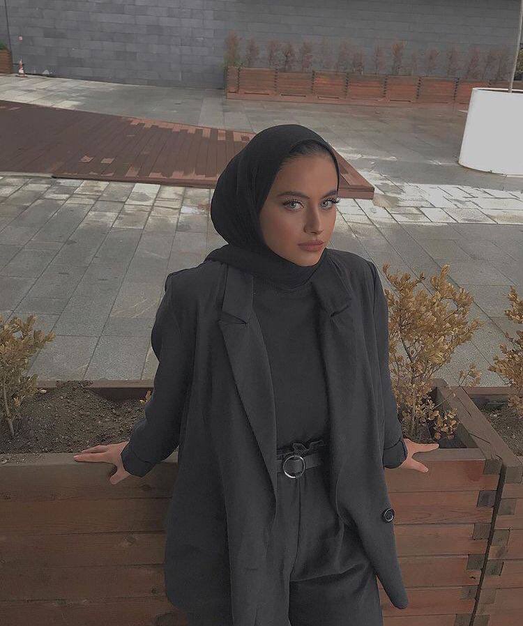 والله كُل شيء يدعو للبكاء بس أنا عامل معلش وعادي..😴