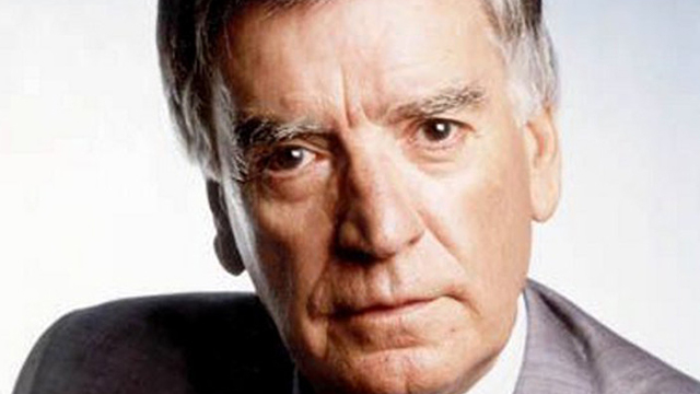RadioMagnifica's tweet photo. Raúl Matas, pionero de la radiofonía en latinoamérica.
Nacido el 13 de agosto de 1921, Matas debutó en la radiofonía a los 10 años de edad en Radio Sur (Valdivia). Su carrera profesional se inició en Santiago en Radio Cooperativa Vitalicia. Falleció el 31 de diciembre de 2004. https://t.co/iA0Z1Y1n8a