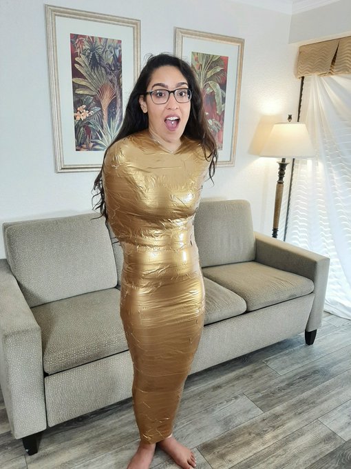 I got mummified for the first time today!  Shooting fetish really keeps my life interesting https://t<a href="/tag/newprofilepic"class="tags"><span>#newprofilepic</span></a>