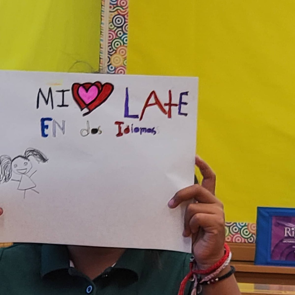 jadeliz62's tweet photo. #Micorazónlateendosidiomas
@duallanguage @DallasReads https://t.co/OV3KZuCEs3