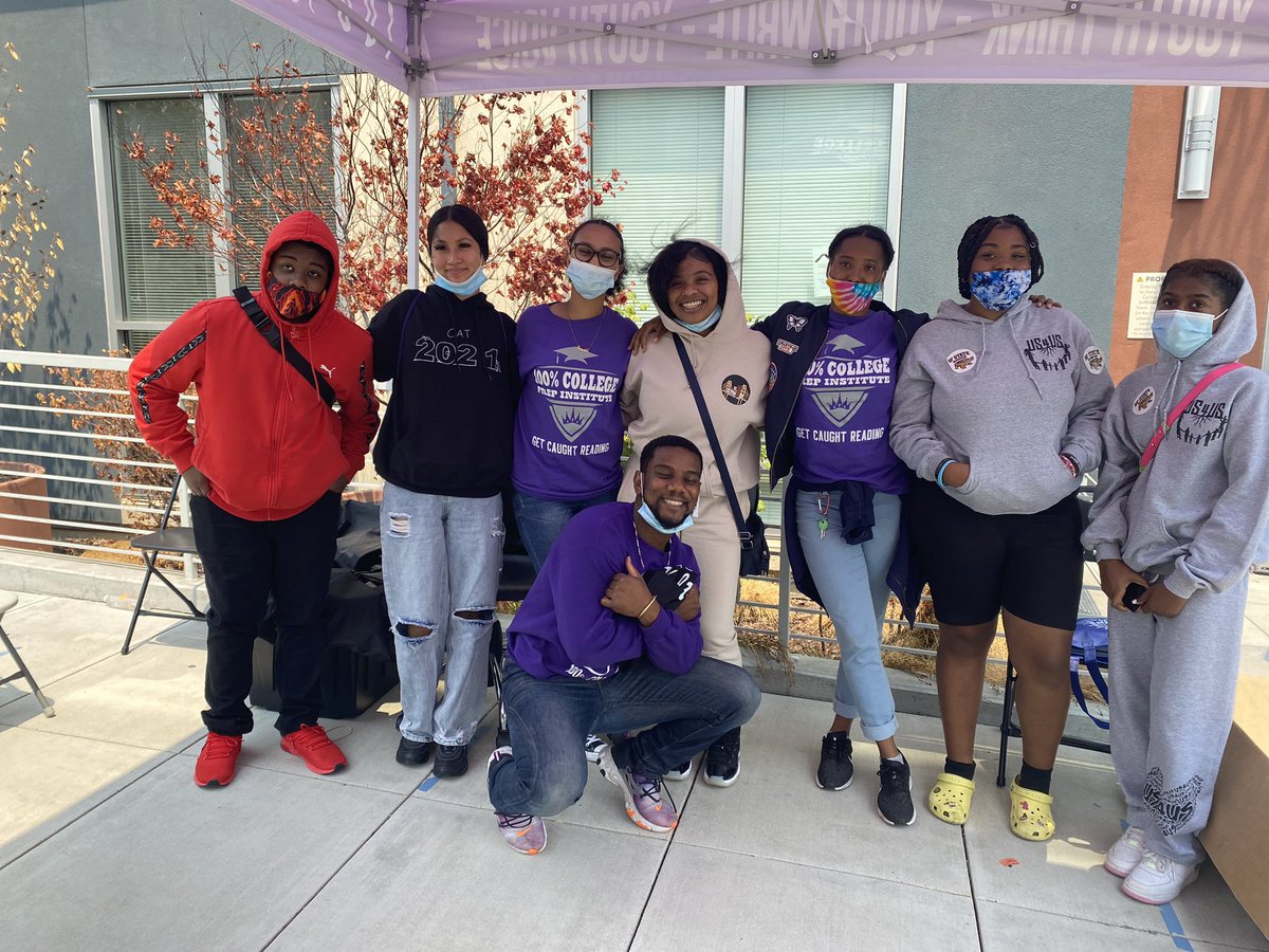 HOPESFCOMMUNITY's tweet photo. HOPE SF students are ready for the new school year!Thank you to our community support system who made this possible @StandInPeaceInc @mercyhousing @100collegeprep @bayviewymca @sfusd_facilities @peaceparks  @scdc_sf @HVResidentCouncil @us4us @SFMayorsOffice #HOPESF #back2school📚 https://t.co/m9JMN04C7Z