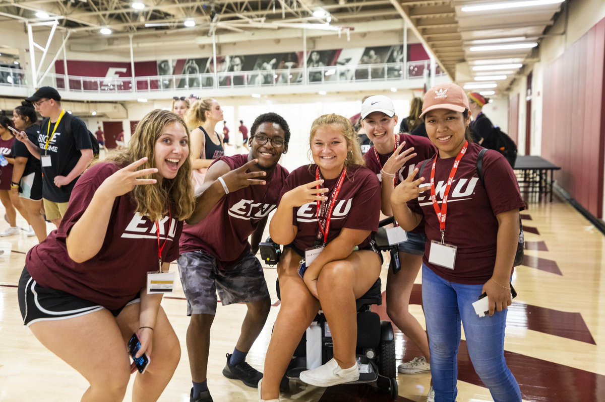 eku's tweet photo. We see you, Colonels! 
Welcome #EKU25! 🎉
#BigEWelcome https://t.co/TCcruiXdSO