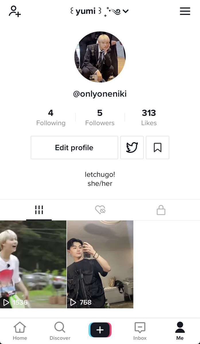 ch4eo's tweet image. let's be moots on tiktok !!! 😓😓😓 im being more active here than stan twt LOL sorry