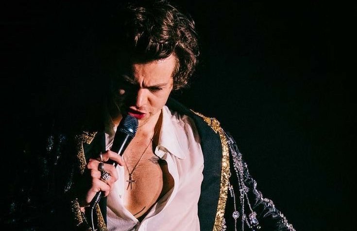 🗳| AudacyAOTS!!

- 3 premios de Harry
- 5 materias escolares 
- 5 nombre con A 
- 5 juegos de mesa 
- 5 frutas 
- 5 verduras 

comenten con: 
#AudacyAOTS Harry Styles (<a href="/Harry_Styles/">Harry Styles.</a> )