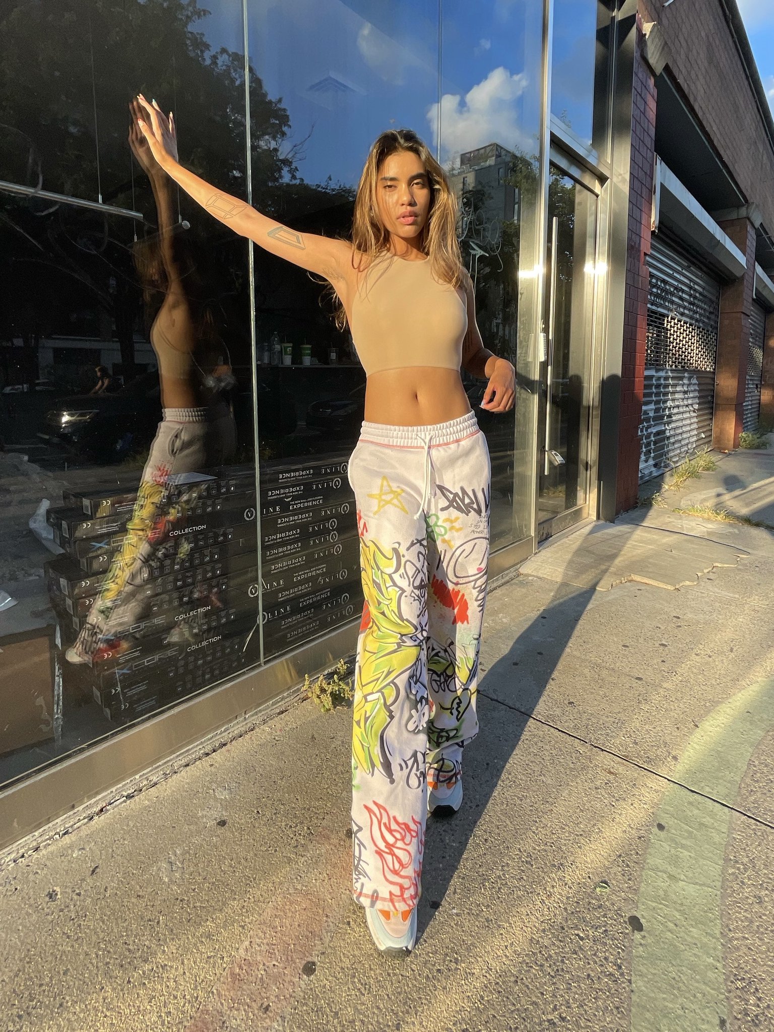 SKIMS on X: Elyanna Banes Sanchez has us adding the new Fits Everybody High  Neck Bra to our carts. It's an effortless throw-on-and-go crop with denim,  sweats—anything!   / X
