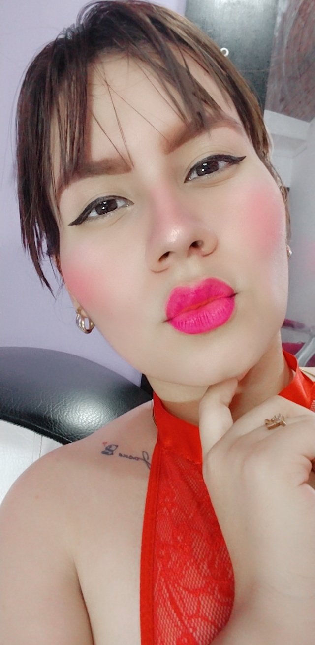 💥mia Rey💥 Modelo Webcam💥 On Twitter Ehy Tu Un Besito Para Alegrarte El Día Stripchat