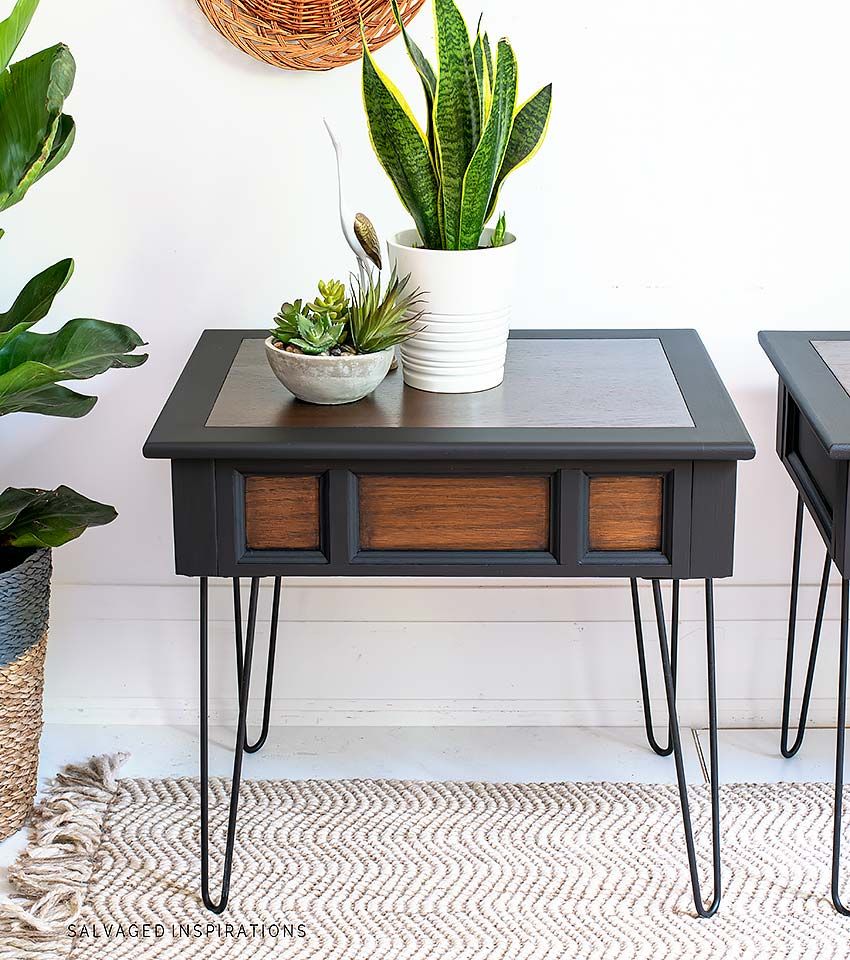 SalvagedIns's tweet image. I always adore very good contrast! Stunning warm woom and sophisticated black~ 
salvagedinspirations.com/hairpin-table-…

#TwinTables #TableMakeover #SideTables #Modern #FurnitureTips #FurnitureMakeover #FurniturePainting #PaintedFurniture #DIY #ChalkPaint #ChalkPaintedFurniture #DixieBellePaint