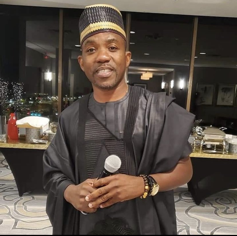 _phuddy's tweet photo. Boy Alinco of Baba Ajasco is 53 years old now 😂😂😂😂........Omo!!! https://t.co/jzKK19VYMw