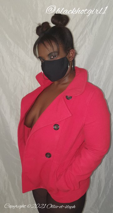 Coucou, nous ferons prochainent un shooting photo et &eacute;ventuellement une vid&eacute;o 😊!bonne nuit a tous 😘 https://t<a href="/tag/black"class="tags"><span>#black</span></a><a href="/tag/shooting"class="tags"><span>#shooting</span></a><a href="/tag/sexe"class="tags"><span>#sexe</span></a>