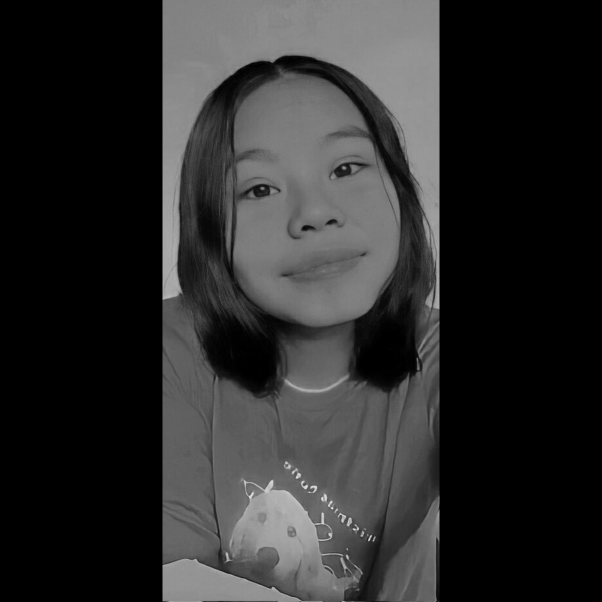 garhtheys's tweet photo. Oiii mi nombre es Flor, soy de Bolivia 🇧🇴 y tengo 15 años. Conocí a Gabriella en el 2019 por medio de Bia, tenerla en vida fue lo mejor que me paso!! Ella es minha luz, minha vida, mi todooo! Te amooo♡
#IntegraçãoSenhoras https://t.co/Ah5RDvE081