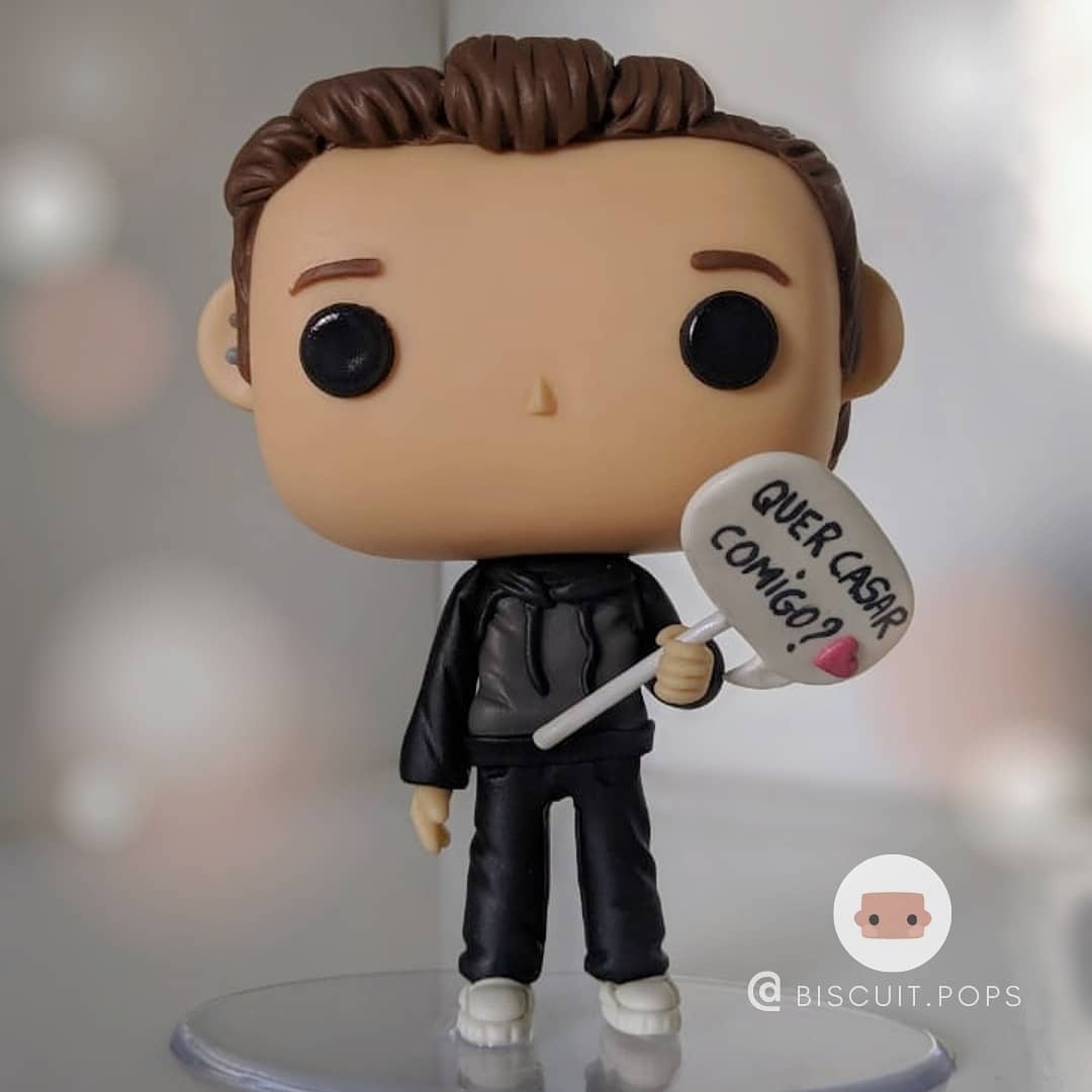 BiscuitPops's tweet image. ✨ Popinho personalizado feito a mão em biscuit ✋🏻❤️

💍Um pedido super especiaaal, impossível não aceitar 😍✨

A plaquinha foi planejado para ser removível, perfeita para fazer uma surpresa! ❤️

Link da minha lojinha: instagram.com/biscuit.pops?u…