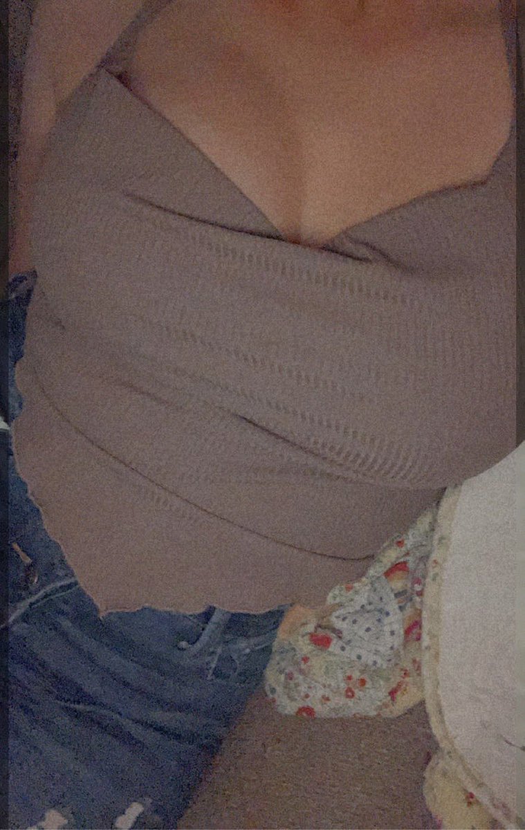 lindsey86260050's tweet photo. #bikini #bikiniseason #of #onlyfans #onlyfansgirl #twitch #twitchstreamer #goingwiththeflow #funonly #beautiful #sexy #followforafollow #ass #titties #dom #sub #goddess #findom #paypigs #beautifulwomen #sexeducation #sexywomen #tattoo #asscheek #natural #tongue #feet #adultwork https://t.co/9a5k3jiOU1
