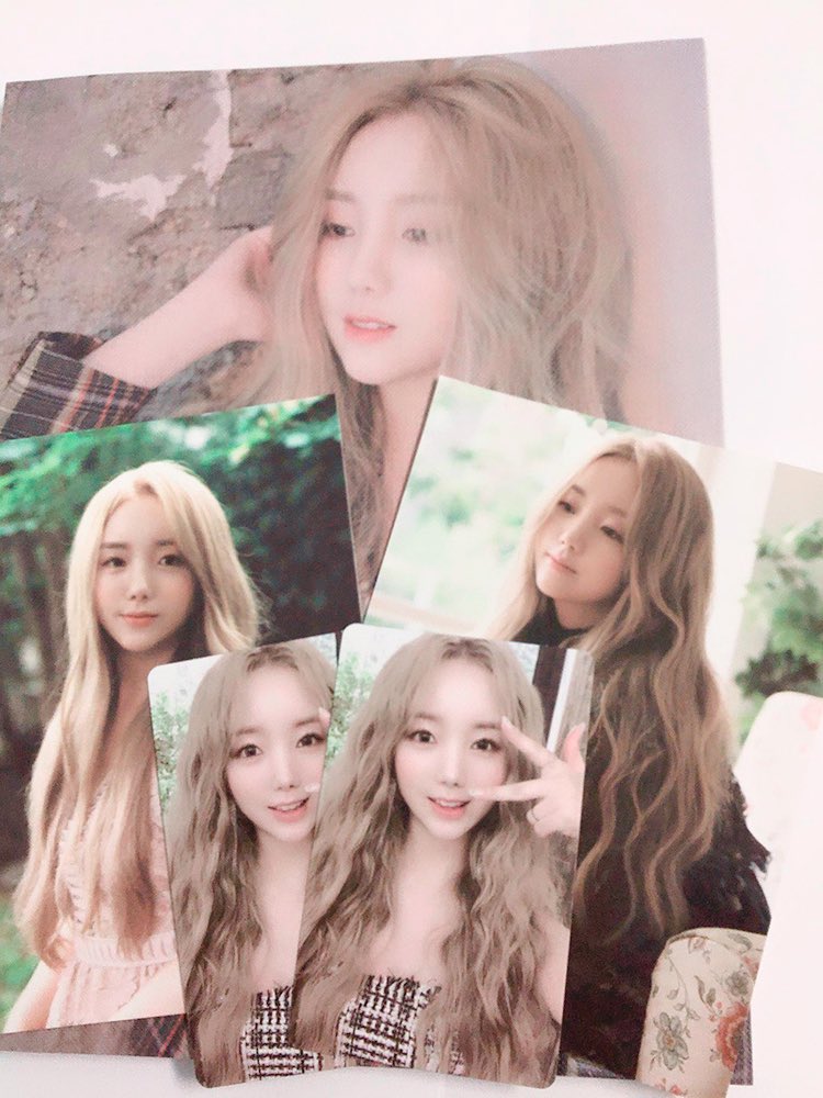 bunnyh_yy's tweet photo. 𓄹 [ 𝕭   ໋⳽ ˬ📮« @ (𝓵.)𝕖𝕥𝕤 ٠ ♪ - p!֊音𝒂𝒚 ゛O8.13 ՚՚ .!_𝗶𝘀𝘁 ➫ #OO_MITTY !
⠀
Como buena fan y nueva miembro del #Team_PaperMoon no puedo dejar de recomendarles esta preciosa canción y a esta preciosa solista. https://t.co/vGBrSETns9