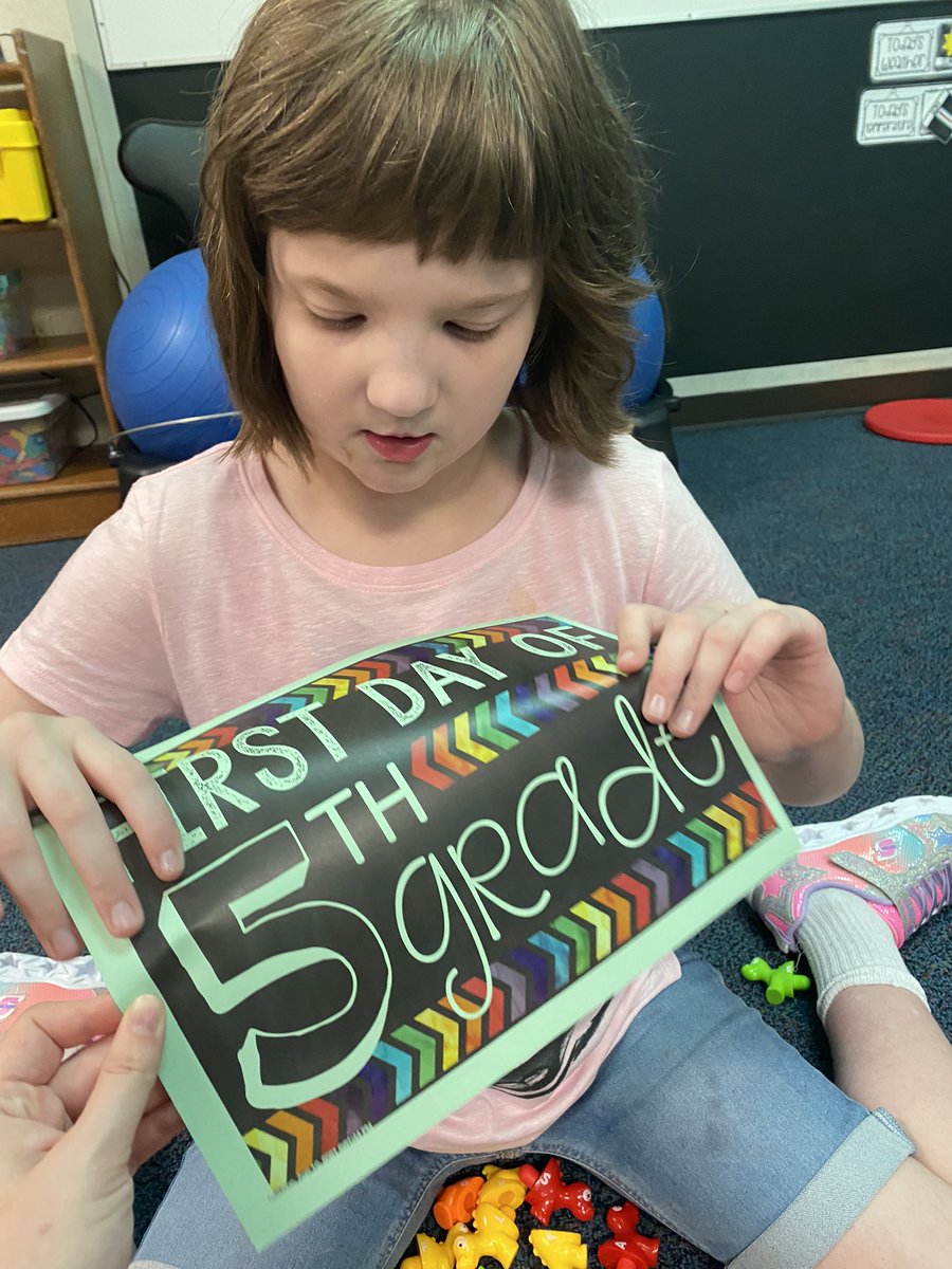 Just a few pictures from our first week back at school in ACP! It’s so good to be back ❤️
<a href="/MPS_Morton/">Morton Elementary</a> #MavsMoveMountains #Proud2bMPS <a href="/MalonePrincipal/">Troy Malone</a>