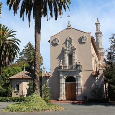 JosephBottum's tweet photo. Similarly, I dislike the silliness of the late Baroque (and Baroque revival) exaggerated-vertical style, but then I see, say, the Carmelite Convent in Santa Clara, California, and I think, yeah, that will do.
#ArchitectureThoughts 5 https://t.co/3fBv7ezu87