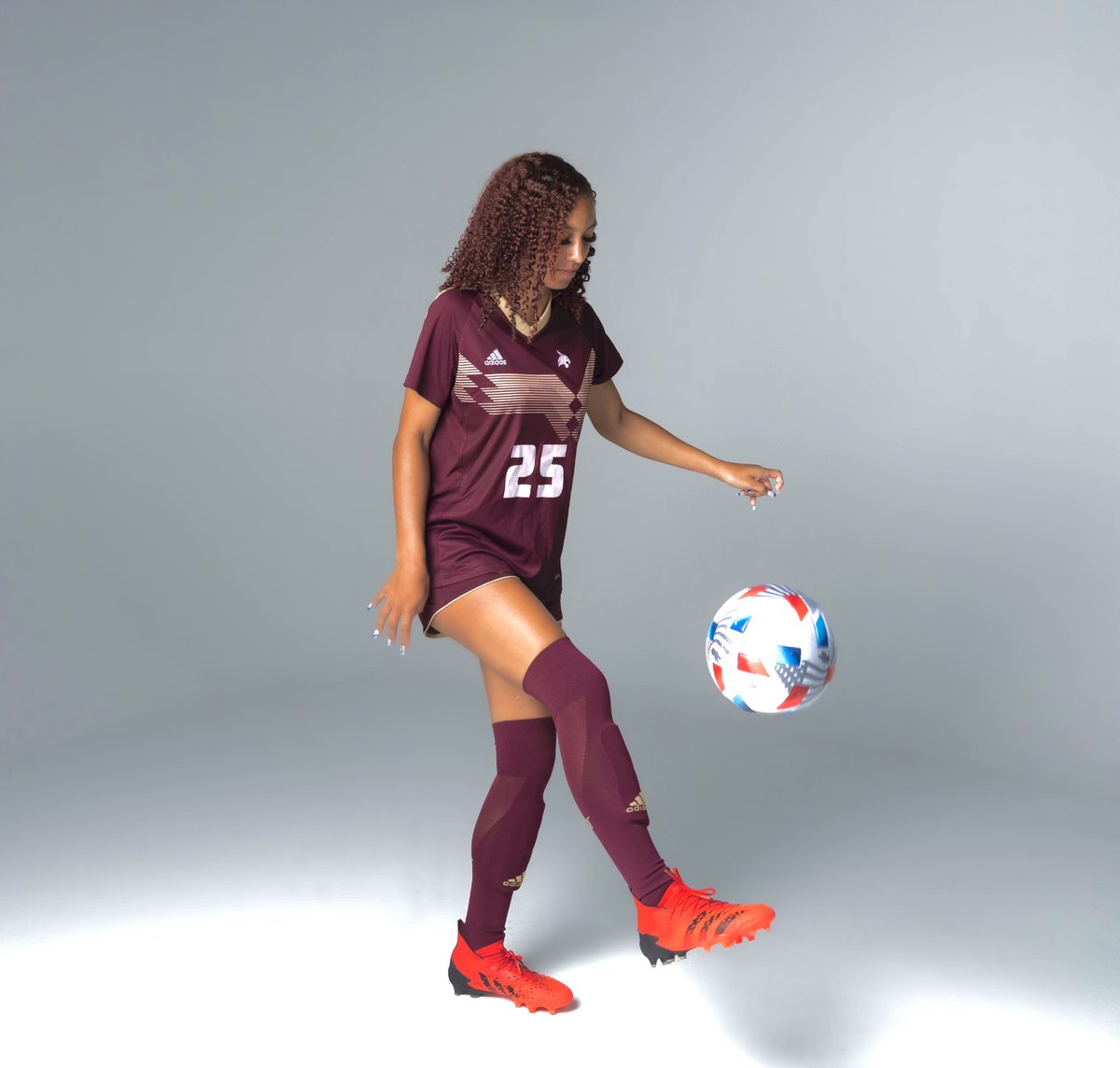 madi_alder's tweet image. The return…#25