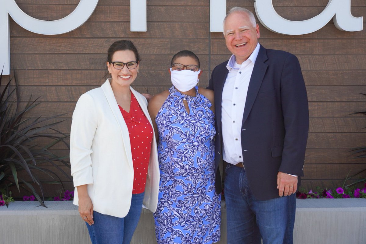 GovTimWalz's tweet photo. I don't know many teenagers who would give up a pair of sneakers for their birthday and ask their mom to get vaccinated instead. But @ShelettaIsFunny and her kids are leading by example. Thank you.
 
Minnesotans: Talk to the people you trust, get the shot, and get $100. https://t.co/p6acL4YZYy