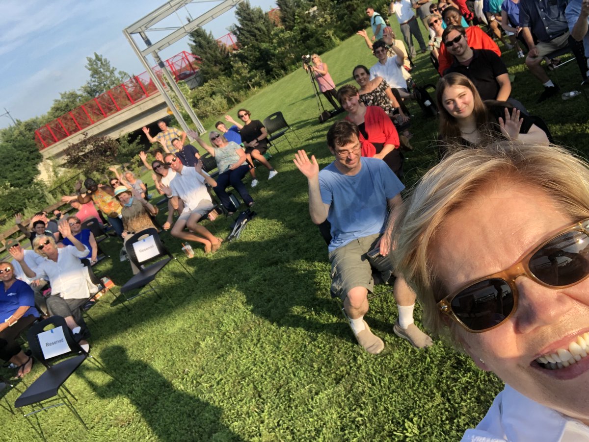 ewarren's tweet photo. It was great to be in Worcester tonight for another Meet and Greet. We talked about how we can make change and put our government on the side of working families. https://t.co/SddiYUGMob