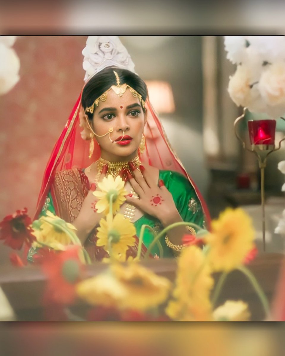 @madhumitact acted new music video #OMonRe releasing on #15thaugust2021
#bestwishes 
Looking beautiful in Bridalmakeup #bridalattire
#bridallook #photograph

#madhumitasarcar #fanpage #madhumita_rrishii_fans