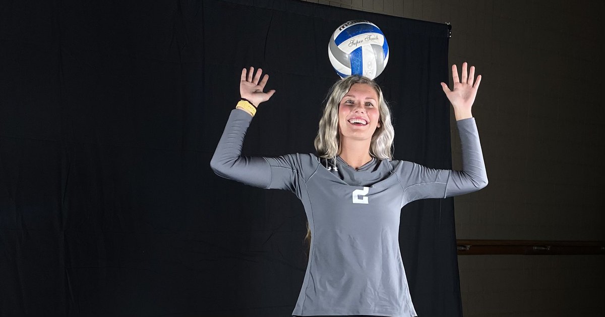 CUVolleyball18's tweet photo. Sneak peek from media day!! #CUVB https://t.co/y48wPNQ83g