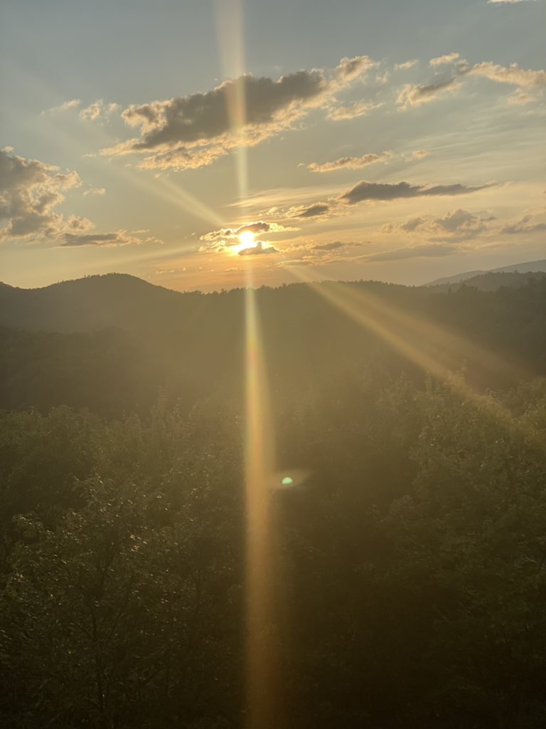 gsummit25's tweet photo. Can’t see that in Ohio https://t.co/FXcMke7ZET