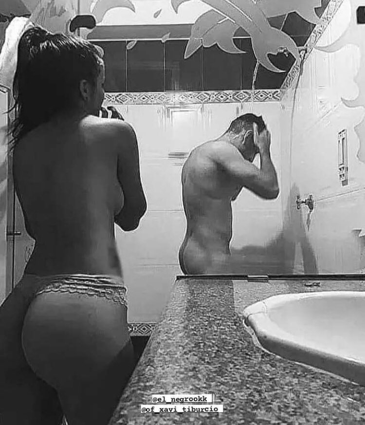 MemoFuentes5's tweet photo. Para que cuando el placer termine , el amor continúe…! 🤞🏻 https://t.co/jr7MPUxstG