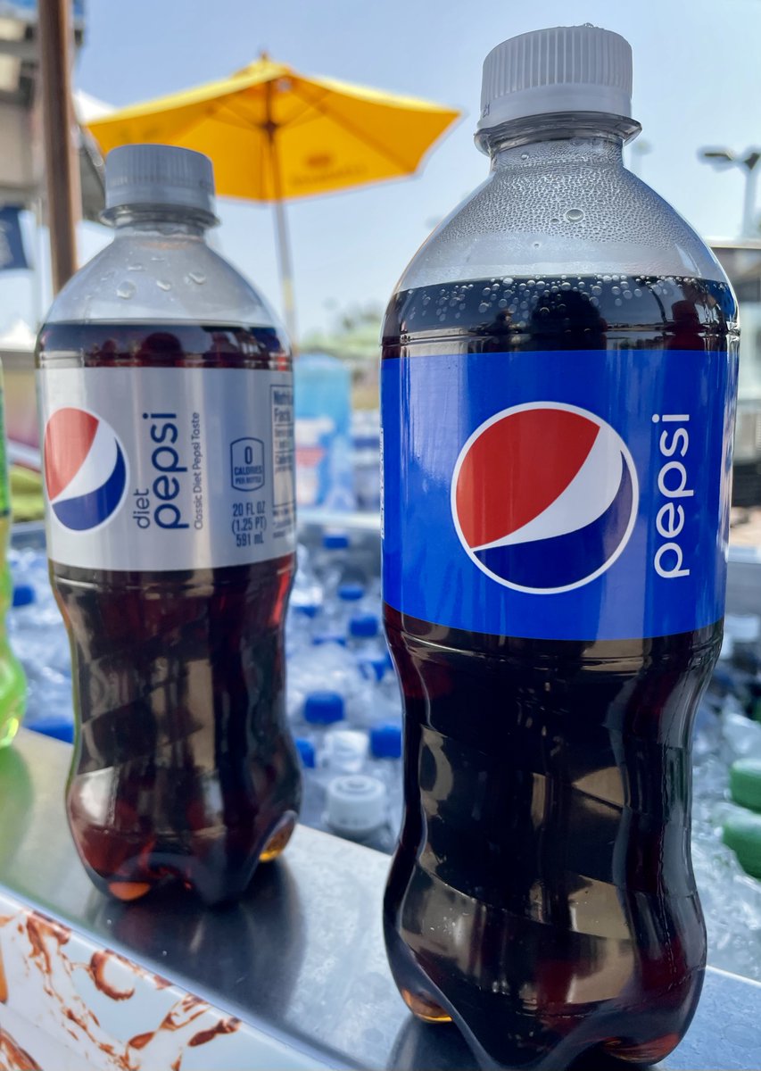 ocfair's tweet photo. Who's thirsty?? It's not just the food here, it's the drinks too! @pepsi, Squeezers by @rcsfun, Fabe's & Terri's Berries -- just to name a few!!
#ocfairfun #ocfair https://t.co/0GZ6NX2463