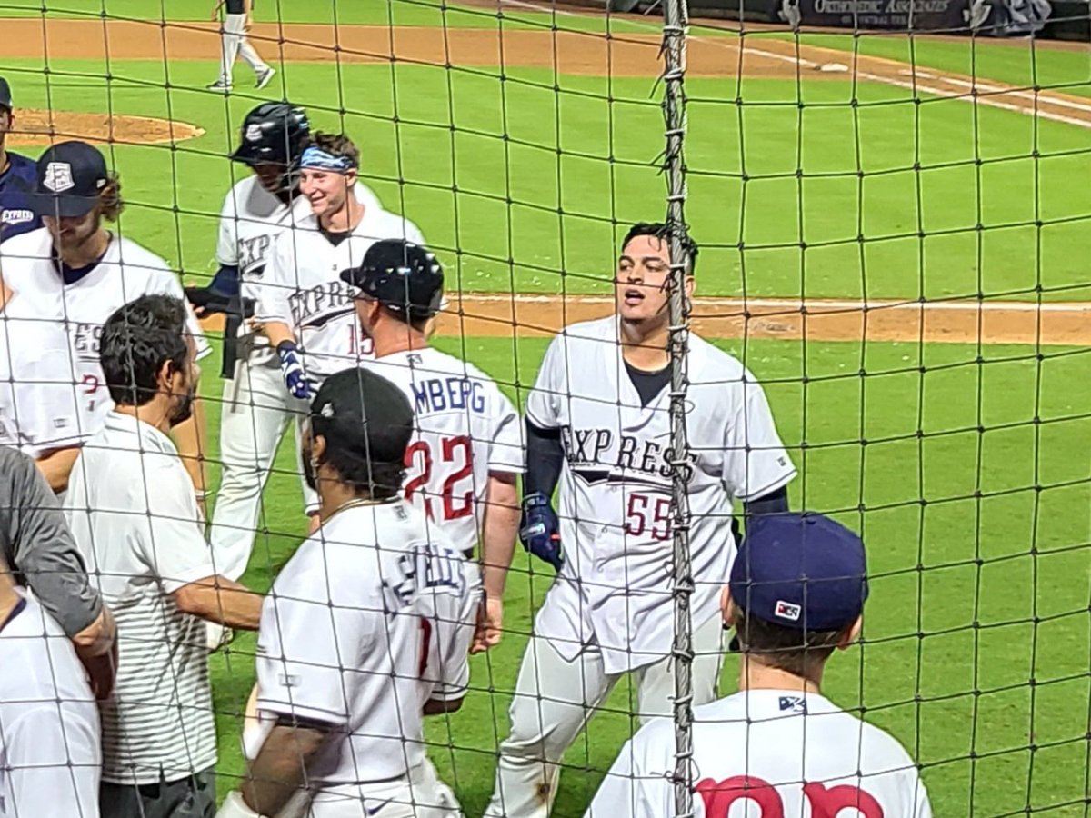 RealMichaelOwen's tweet image. Congrats to Yohel Pozo on not only getting called up from the @RRExpress to the @Rangers but getting his #FirstMajorLeagueHit on the very first pitch in the bigs. 

The #RRExpress will hate to see him go but the Rangers are getting a great kid with a a great story.
#StraightUpTX