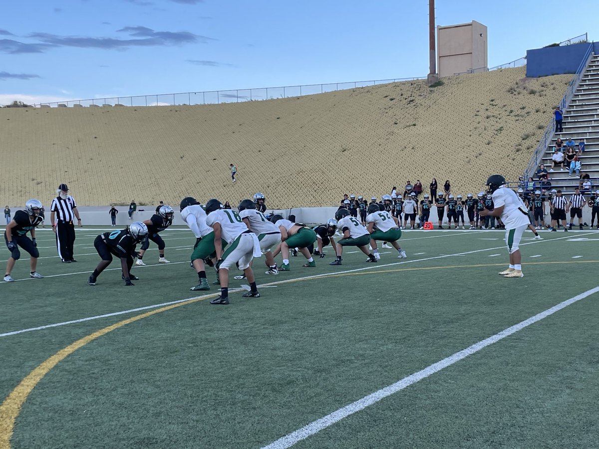 sfnmsports's tweet photo. Hungry for some REAL football (the massless kind)? Scrimmages are happening all over the state, but SF High has a 6-team event going right now. https://t.co/ycrbvCZzIT