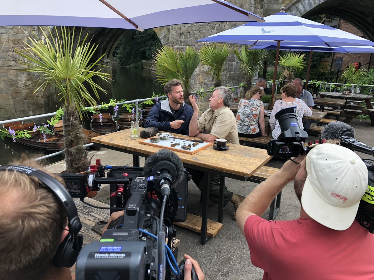 GaryBankhead's tweet photo. When Rick and Beau brought their brotherly love to #Durham 😝

#RiverHunters, S.1: Ep.7. ‘Durham - Henry VIII’ on @HISTORYUK 

#Durham #PrebendsBridge #ElvetBridge #RiverWear #History https://t.co/ASFcNcZtah