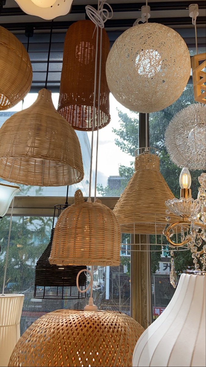 을지로 조명 거리 후기.. 발품 팔지말고 그냥 대도조명백화점 가세요 여기가 제일 저렴하고 가짓수많고 친절함 재고없는 제품은 무료로 택배 배송 해주심