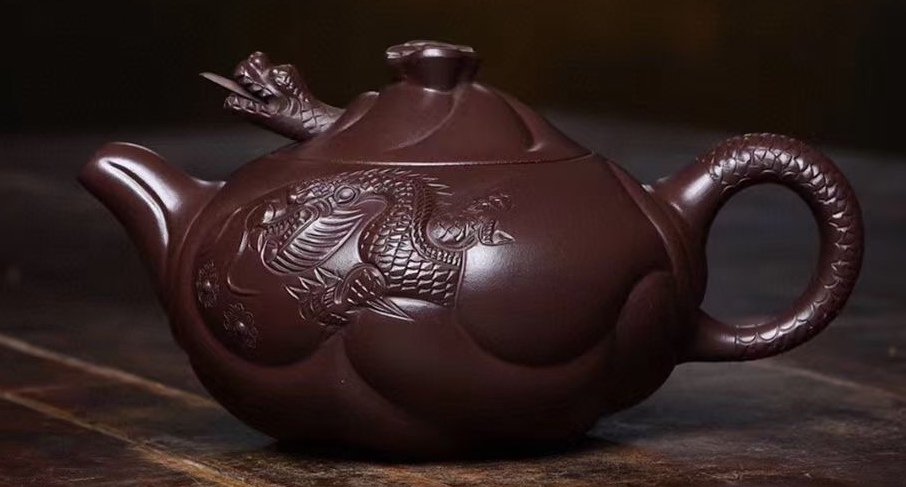 窗台上的小精灵。