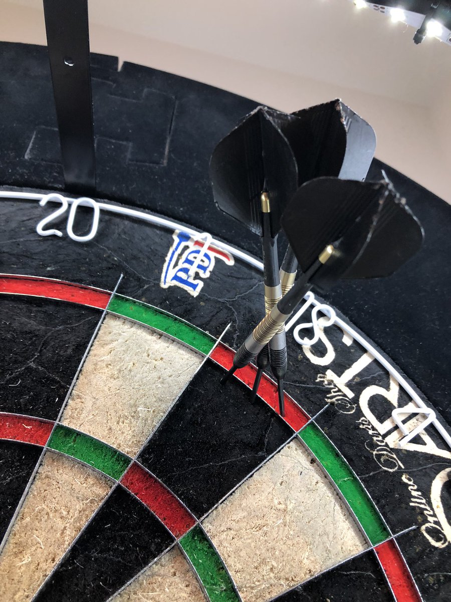 382darts's tweet photo. ３本目に入ったけどよう入ったなこれｗｗ
#BOBS27 https://t.co/mBVeqOPJ2L