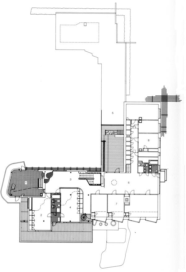 fraisku's tweet photo. #100x100masterhouses
"Construimos para los hombres, y a ellos, sobre todo debemos atender, sin coartar ni entorpecer el libre ejercicio de su libertad"
Villa Mairea-1939, Noormarkka, Finlandia
Proyecto firmado por
'Aino y Alvar Aalto' https://t.co/qn2MYdqGjO