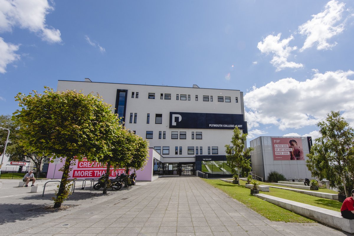 Today! Drop by our campus from 10am - 1pm for our Clearing Open Day, perfect for anyone looking to study with us in September 2021. 
plymouthart.ac.uk/events/clearin…