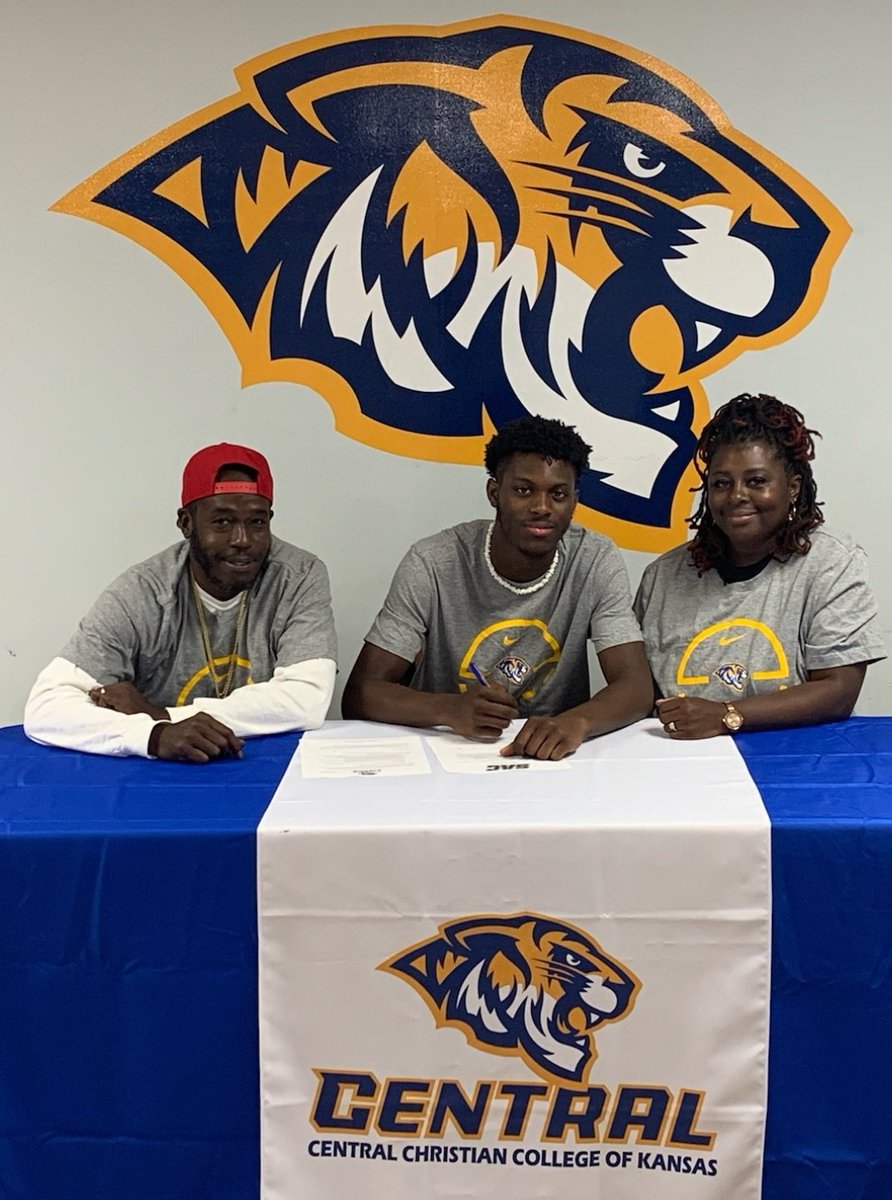 Keep checking boxes Terrence Bradford <a href="/tdog57626957/">Terrence Bradford</a>. Congrats to you &amp; your family on your commitment to Central Christian College ✅

<a href="/djones8301/">Doug Jones</a> <a href="/MrhsBoysBball/">MRHS Boys Basketball</a> <a href="/tximpacthou/">Texas Impact 4:13 - Houston</a> <a href="/4YFilms/">𝔽𝕠𝕣𝕖𝕧𝕖𝕣 𝕐𝕠𝕦𝕟𝕘 𝔽𝕚𝕝𝕞𝕤 SPORTS 🎥</a>