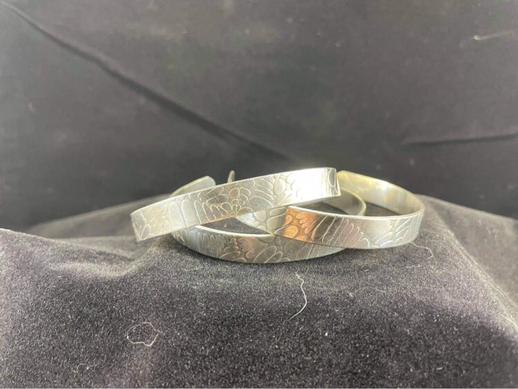 2ManuallyFocus's tweet image. Same image, the other one edited using @snapseed12 . The power of cellphone editing.