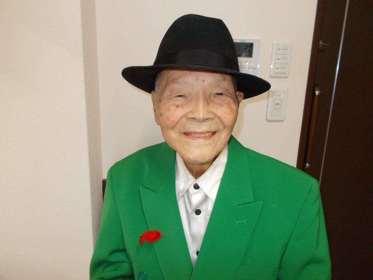 坂上弘です。 皆様、お祝いしていただき本当にありがとうございます