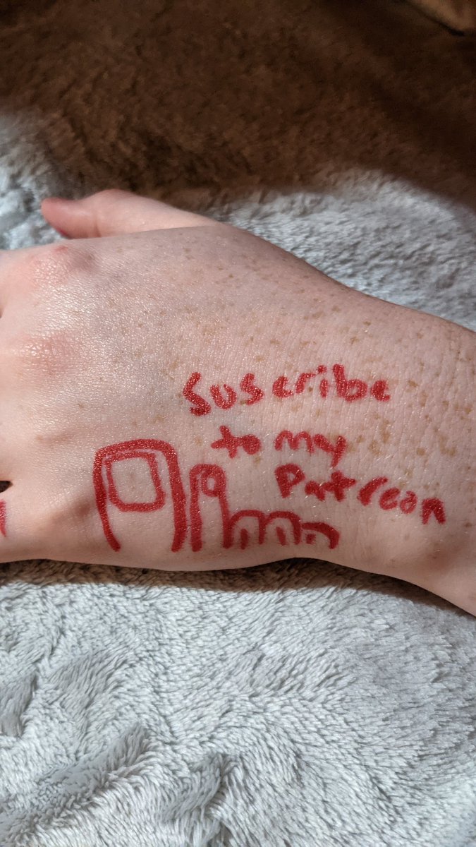 joecooper1235's tweet photo. @2ToesUp should I make my girlfriend get this tattoo? #ErinIsTheDoctorOne https://t.co/JPt0UBZQri