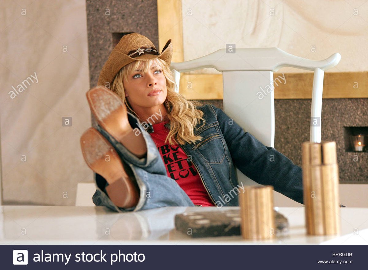 Spaniard006's tweet photo. @shooterkriegler Lmao well for what its worth I'd watch DOA again for Jamie Pressly alone 😮🤓😏 #HubaHuba https://t.co/CceD2rCQU0
