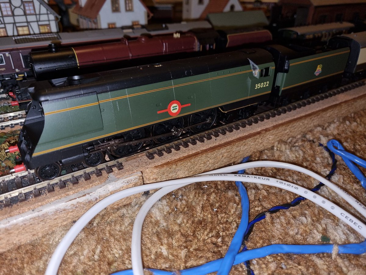skyfire747's tweet image. My Merchant Navy class locomotive on the layout for #spamfest