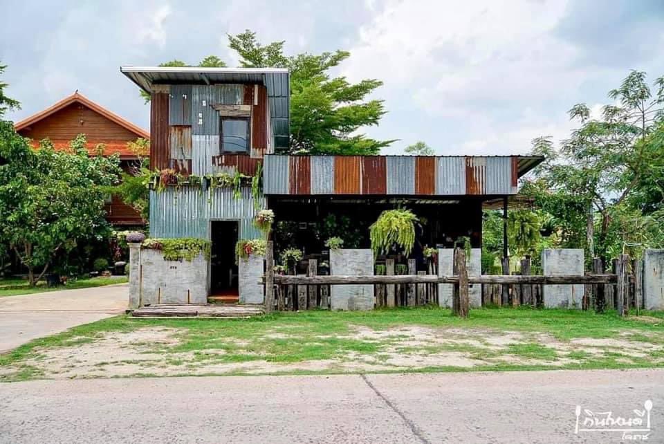 mekdongfook's tweet image. Takyah fancy fancy pun. Pakai zink karat je 
Lokasi: @kinnaideekorat