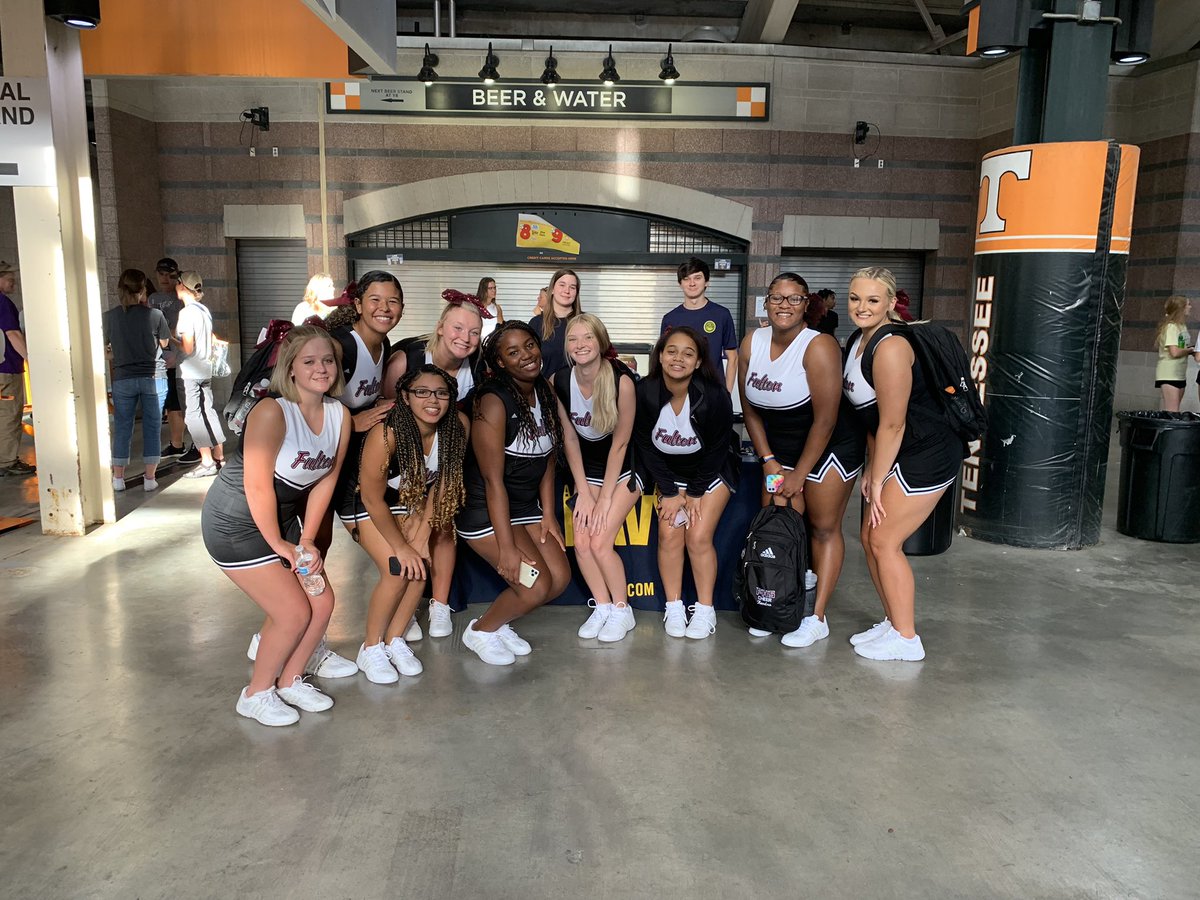 The Navy had a great time tonight at Neyland Stadium thanks to the high schools. <a href="/KarnsBeavers/">Karns High Beavers</a> <a href="/GibbsEagles/">Gibbs High School</a> <a href="/HVAHawks/">Hardin Valley Academy</a> <a href="/AustinEastHS/">Austin-East HS</a> <a href="/bhsdawgs/">Bearden High School</a> <a href="/southdoylehs/">𝐒𝐨𝐮𝐭𝐡-𝐃𝐨𝐲𝐥𝐞 𝐇𝐢𝐠𝐡 𝐒𝐜𝐡𝐨𝐨𝐥</a> <a href="/FarragutFB/">Farragut Football</a> <a href="/FultonHigh/">Fulton High School</a> <a href="/westrebelsfb/">West High Football</a> <a href="/HallsHighTN/">Halls High School</a>