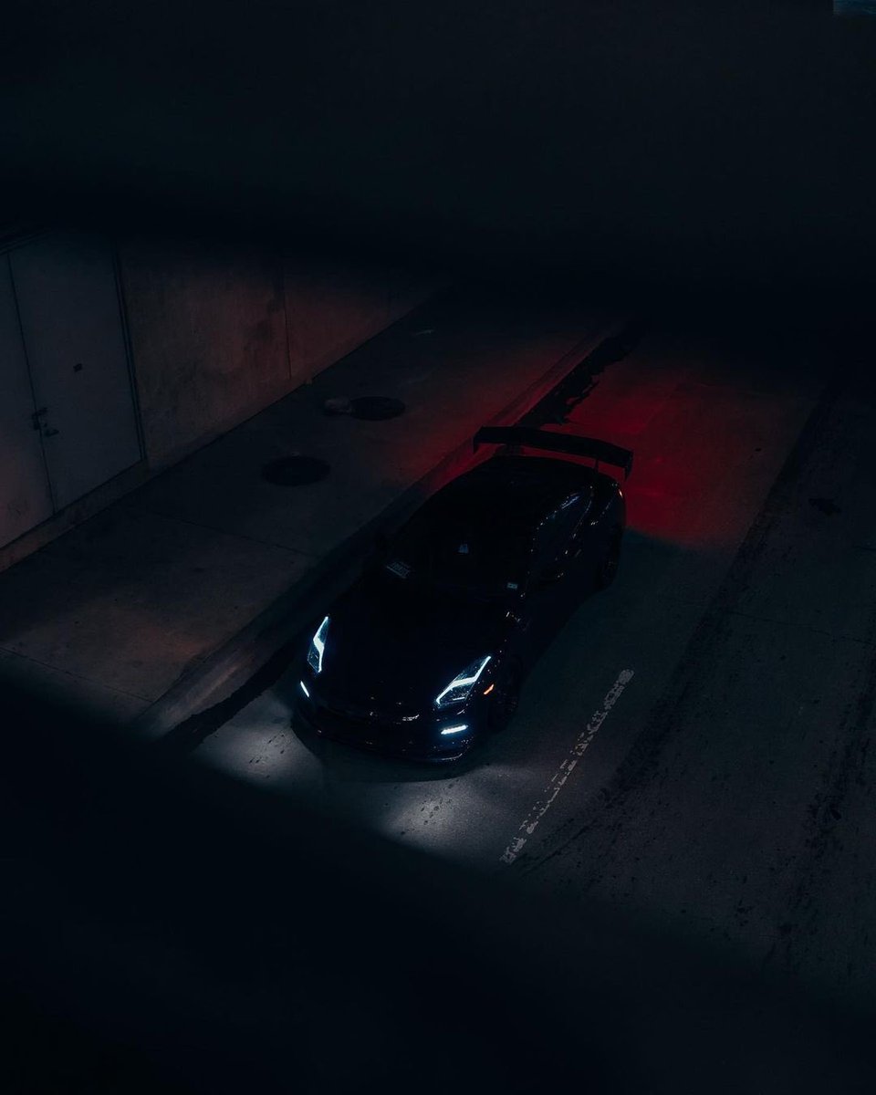 JustVehicles's tweet photo. Nissan GT-R R35 aka Godzilla https://t.co/QNBBKYa7cJ